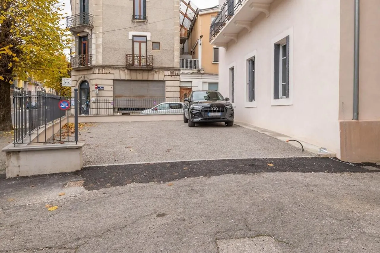 Apartmán Isaline Furnished Flat Aix-les-Bains